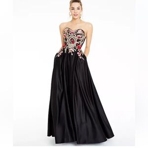 Blondie nites by Stacy Sklar Embroidered-Front Corset-Back Ball Gown